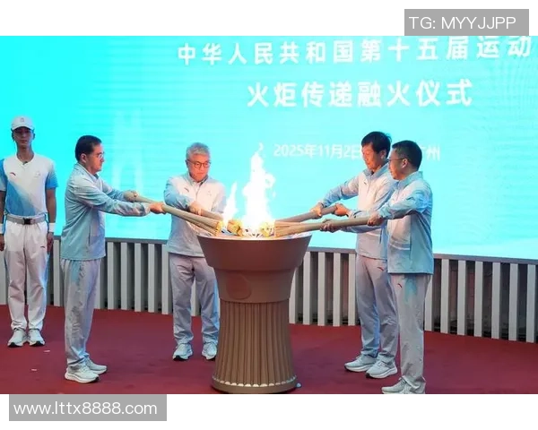 全运会香港赛区统筹办主任答21：凭借火炬传递展示香港共同面貌